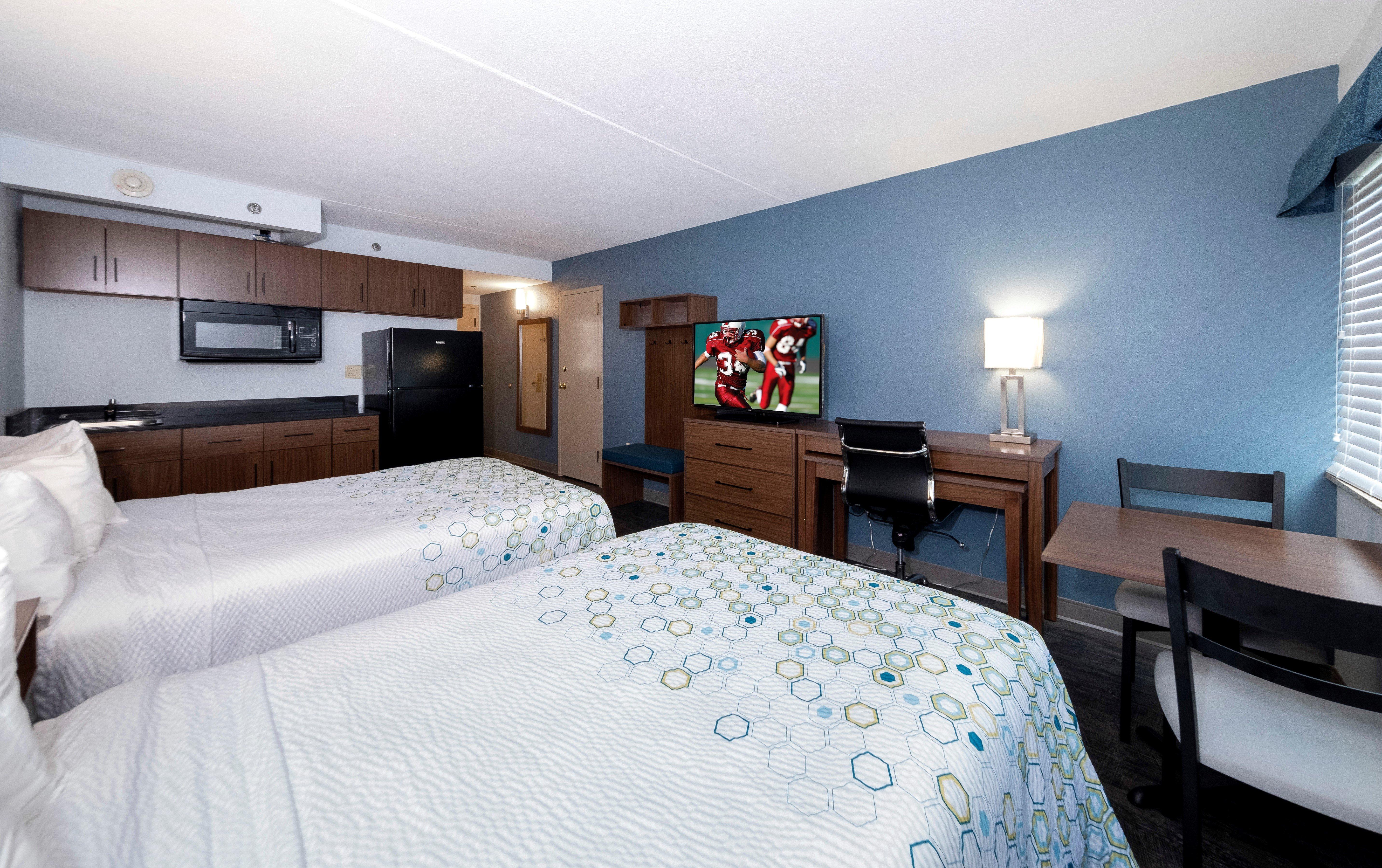 Red Roof Inn & Suites Wilmington - New Castle Exteriör bild